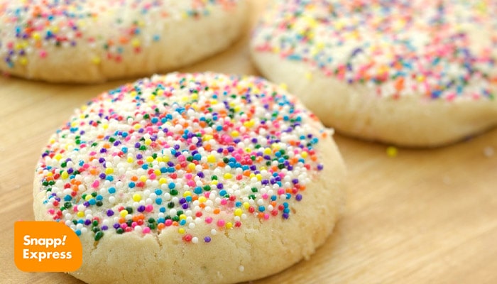 کوکی‌ها با ترشح رنگی Sprinkle Cookies